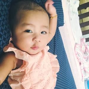 Meet your Posher, Khine